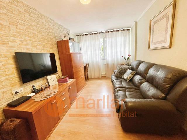 Piso en Venta en La Verneda i la Pau