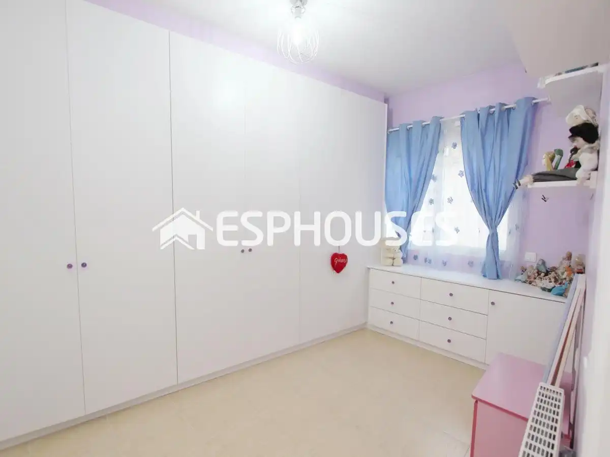 Schlafzimmer von Erdgeschoss zum Verkauf in Altea mit Klimaanlage, Heizung und Terrasse