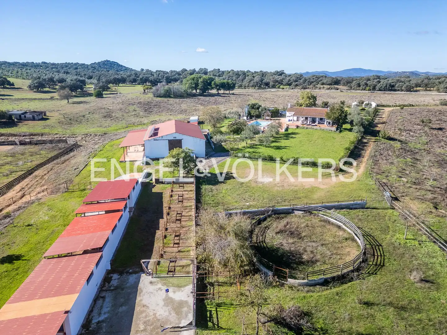 Finca rústica en venda en Cazalla de la Sierra amb Calefacció