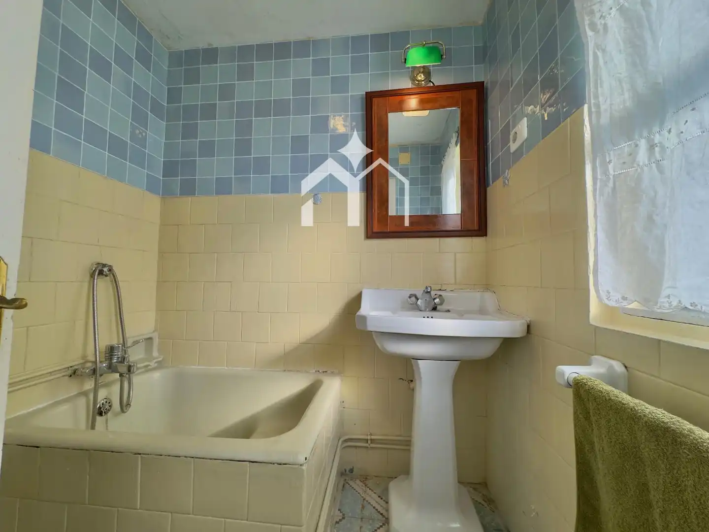 Bathroom of Houses for sale in Moaña