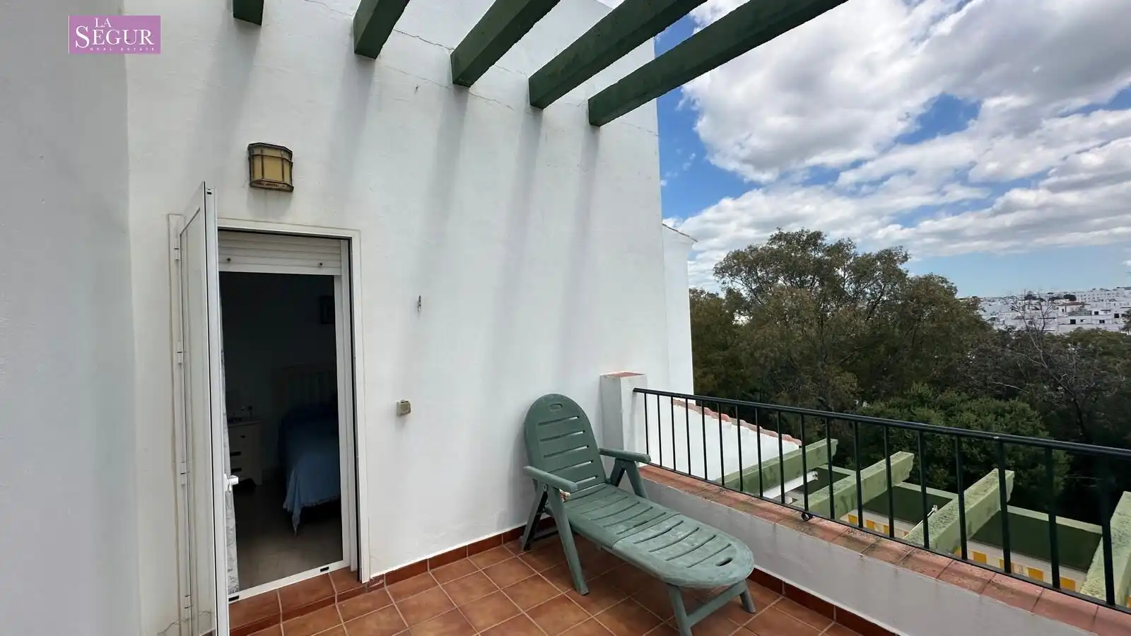 Balcony of Flat for sale in Conil de la Frontera  with Terrace, Furnished and Community pool