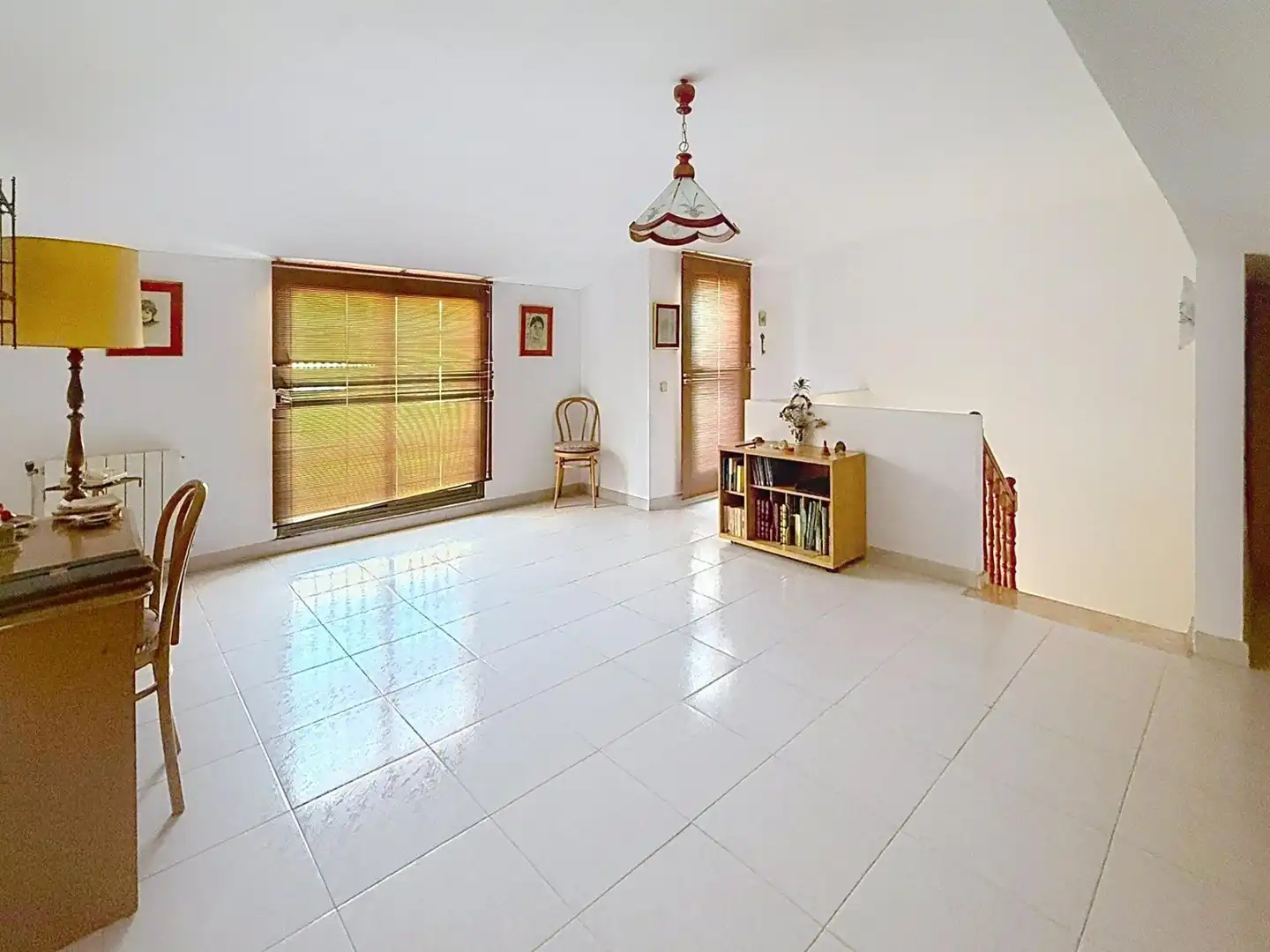 Sala de estar de Casa adosada en venta en Vilanova i la Geltrú con Terraza y Balcón