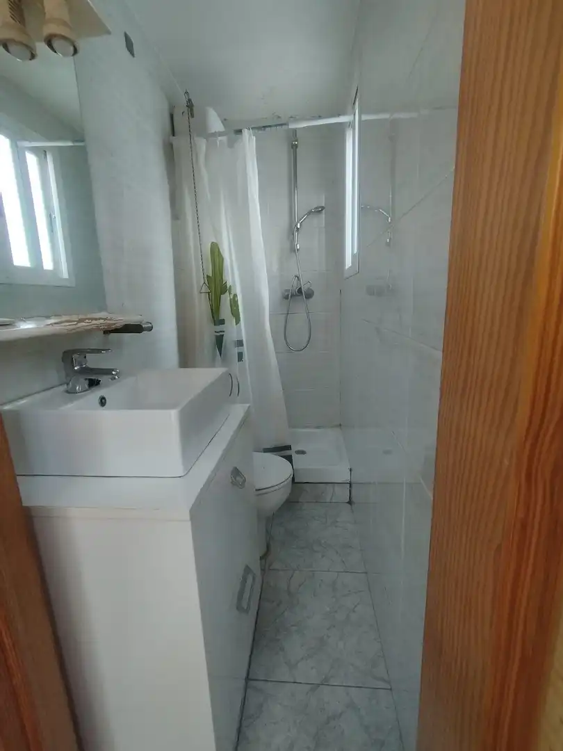 Bathroom of Flat for sale in Getafe  with Air Conditioner, Heating and Furnished