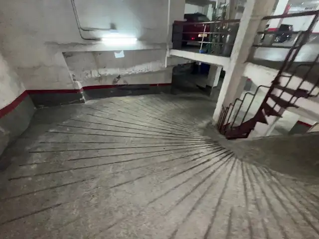 Einzelparkplatz mit Aufzug zum Verkauf in Ronda Francesc Macià 9, imagen 8
