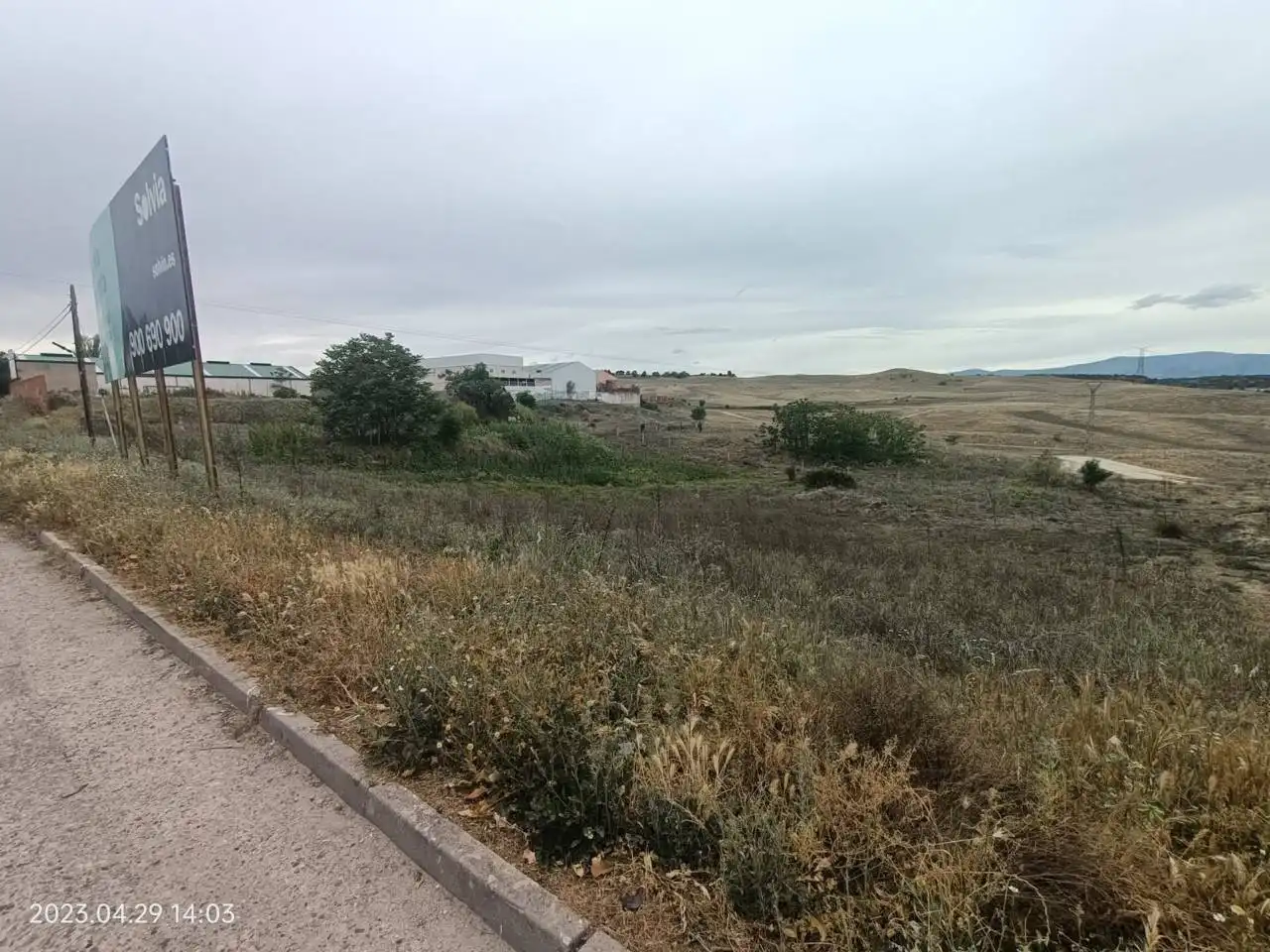 Fabrik Grundstücke zum Verkauf in El Molar (Madrid)