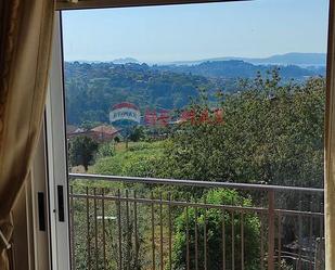Terrassa de Casa o xalet en venda en Vigo  amb Aire condicionat, Calefacció i Jardí privat