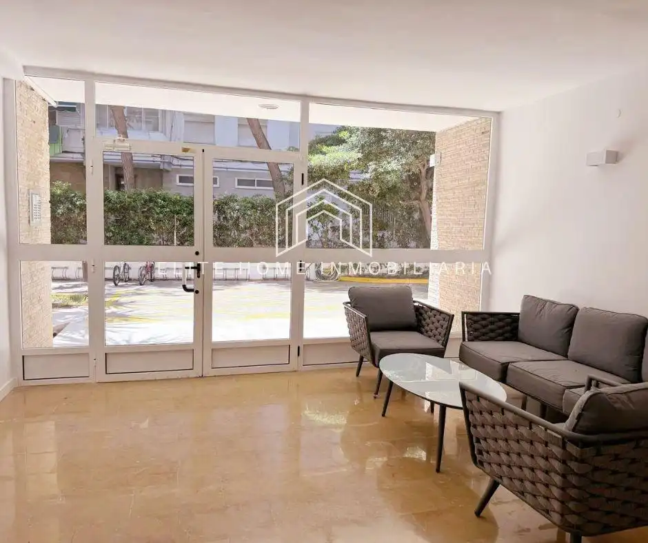 Terrassa de Apartament en venda en Benicasim / Benicàssim amb Jardí privat, Terrassa i Moblat
