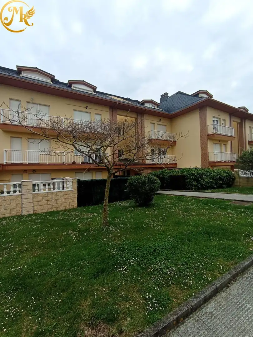 Außenansicht von Wohnung zum Verkauf in Suances mit Heizung und Terrasse