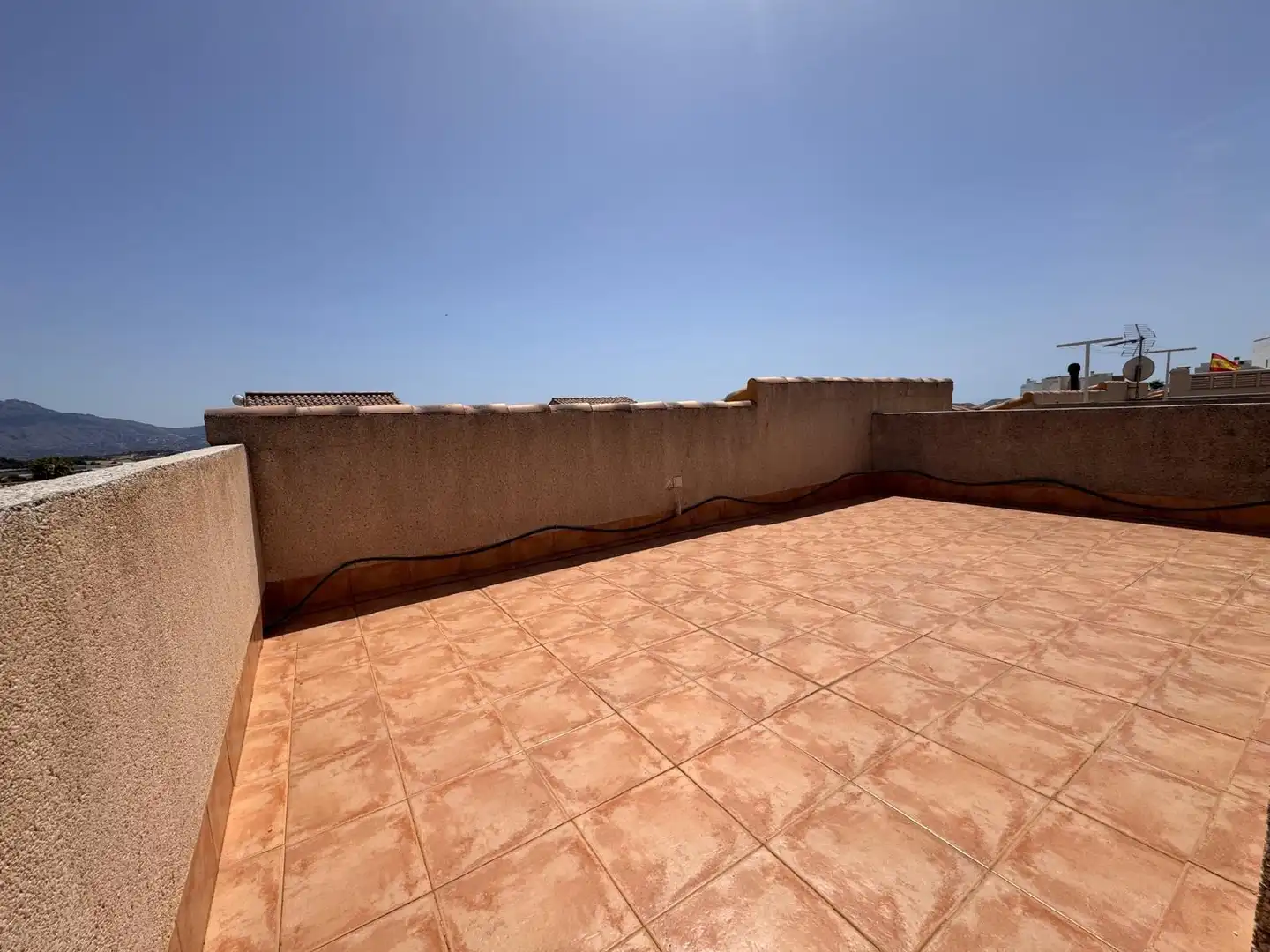 Terrassa de Casa adosada en venda en Polop amb Aire condicionat, Jardí privat i Terrassa