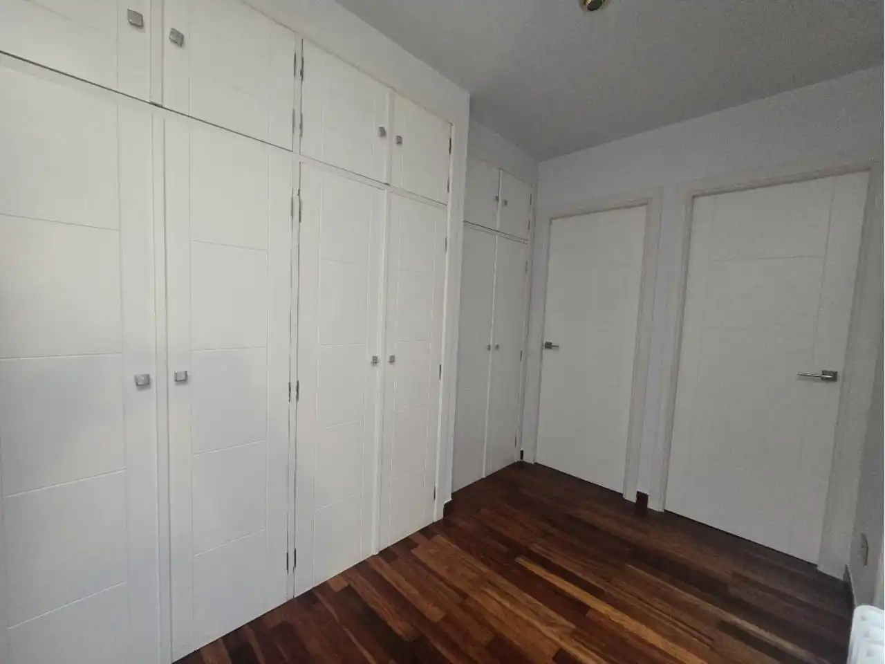 Habitación de Dúplex en venta en Lugo con Calefacción, Trastero y Amueblado