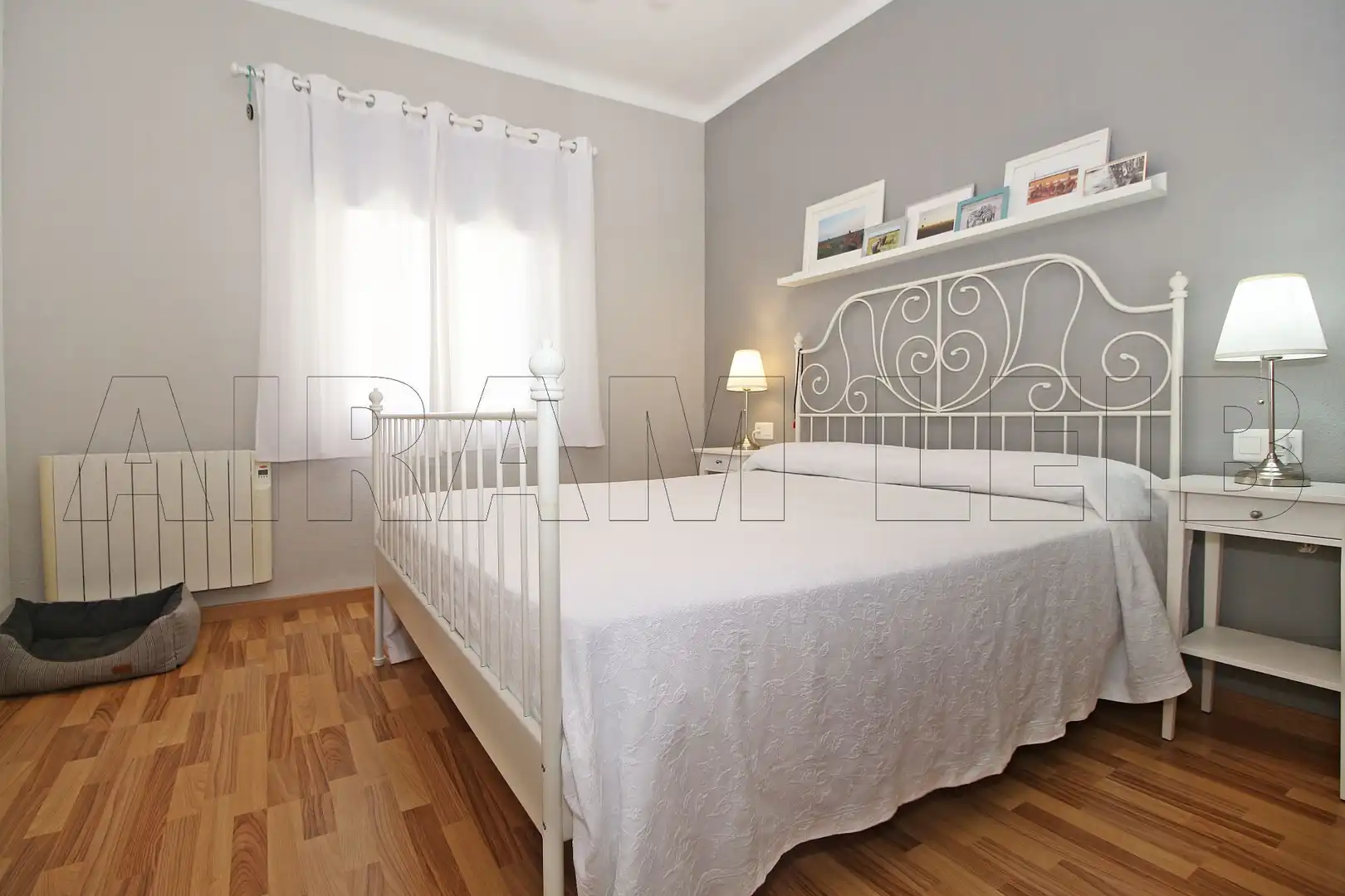 Bedroom of Flat for sale in Gran Via de Colom