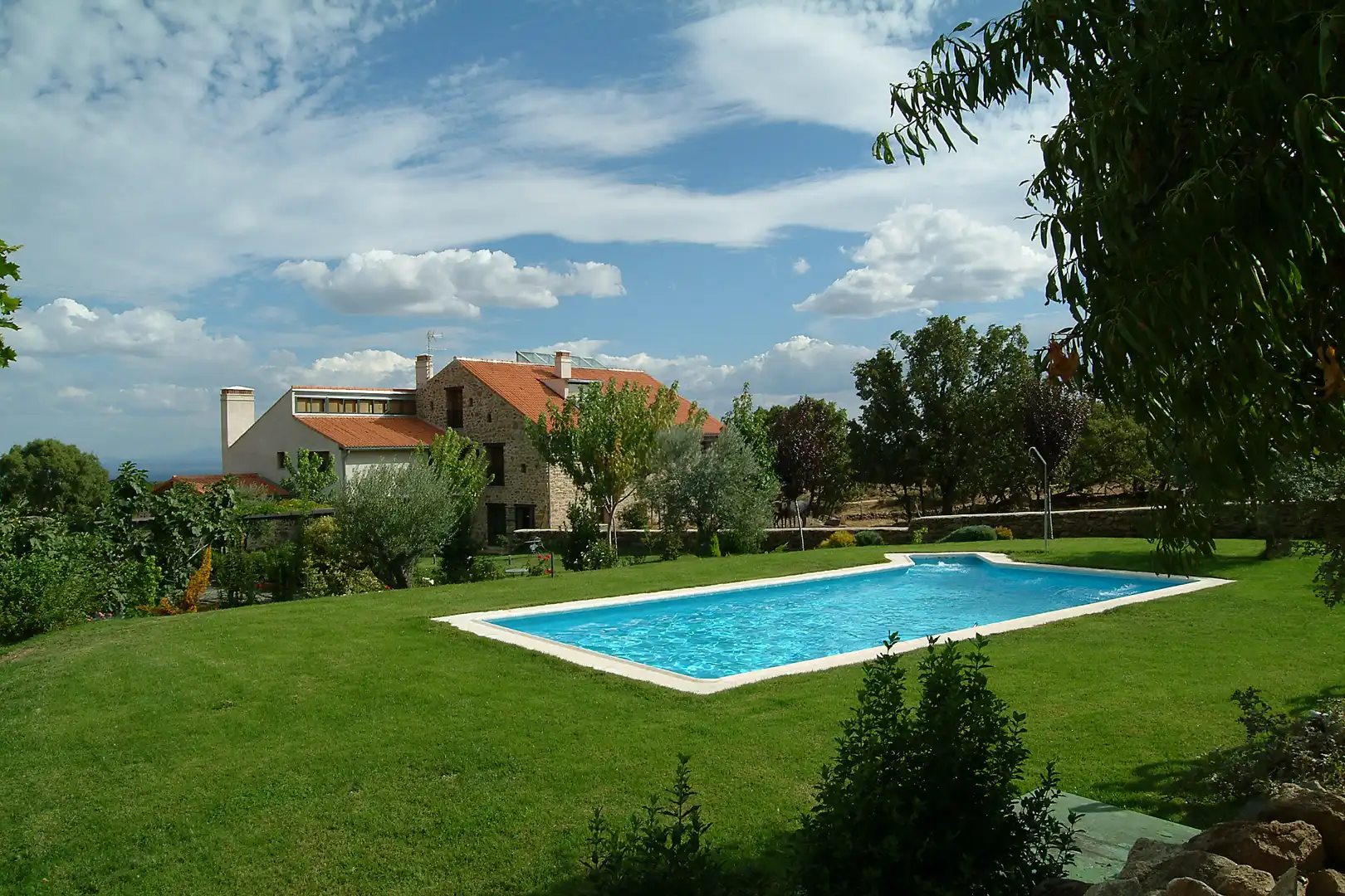Piscina de Finca rústica en venta en Torremenga con Calefacción, Jardín privado y Piscina