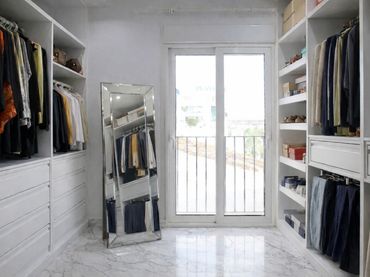 Ático con balcón en venta en JOSE BANUS-PTO BANUS