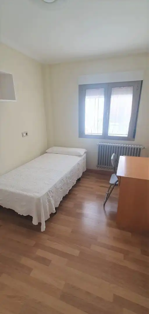 Habitación de Piso de alquiler en Salamanca con Aire acondicionado y Calefacción