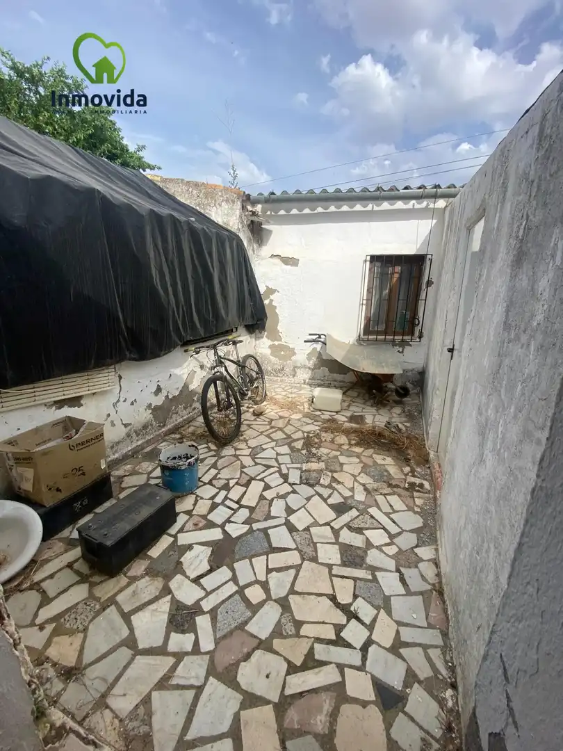 Houses for sale in La Carlota