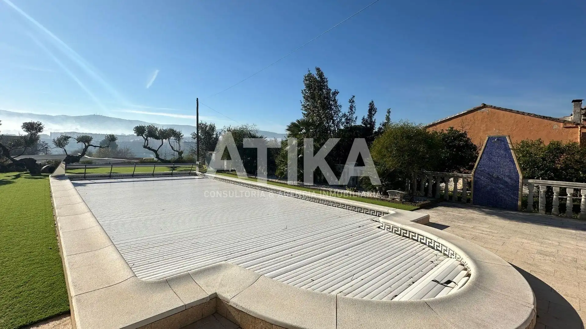 Terrace of Houses for sale in Ontinyent  with Air Conditioner, Private garden and Parquet flooring