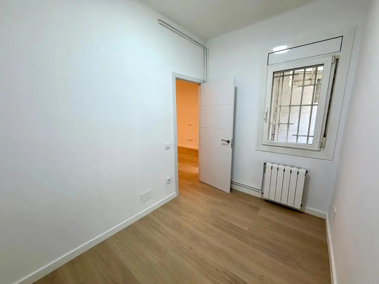 Piso en venta en Montcada i Reixac con Calefacción, Parquet y Terraza
