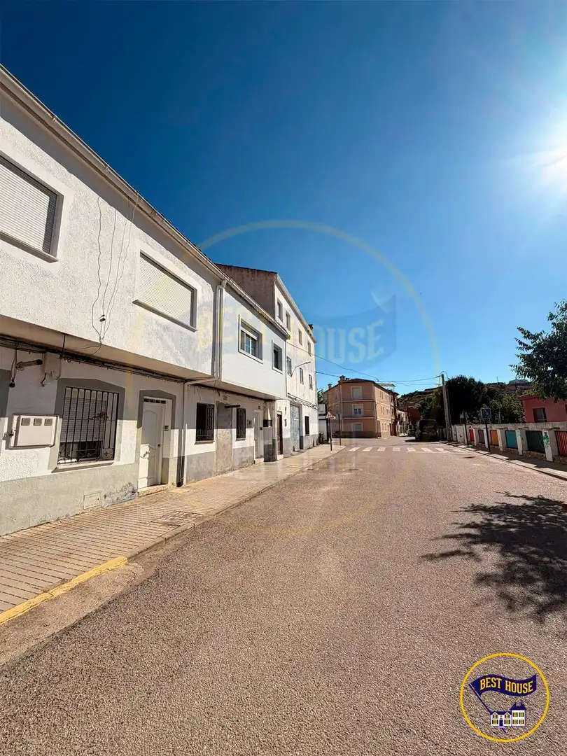 Vista exterior de Finca rústica en venta en Carboneras de Guadazaón con Calefacción y Amueblado