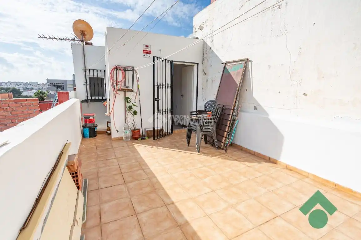 Casa aparellada en venda a Bajadilla - Fuente Nueva, imagen 2
