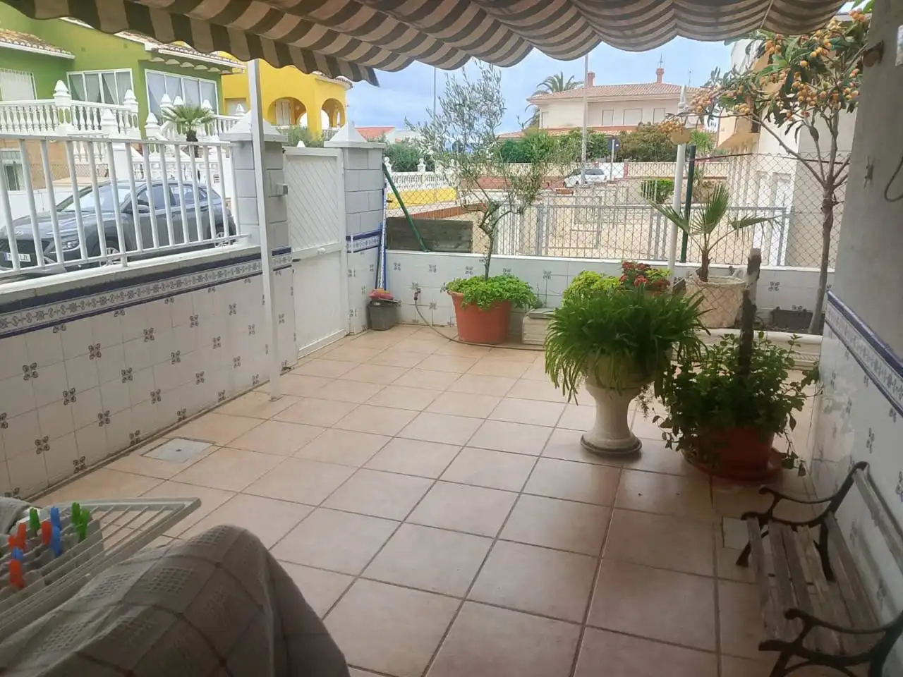 Terrassa de Casa adosada en venda en Oliva amb Aire condicionat, Calefacció i Jardí privat