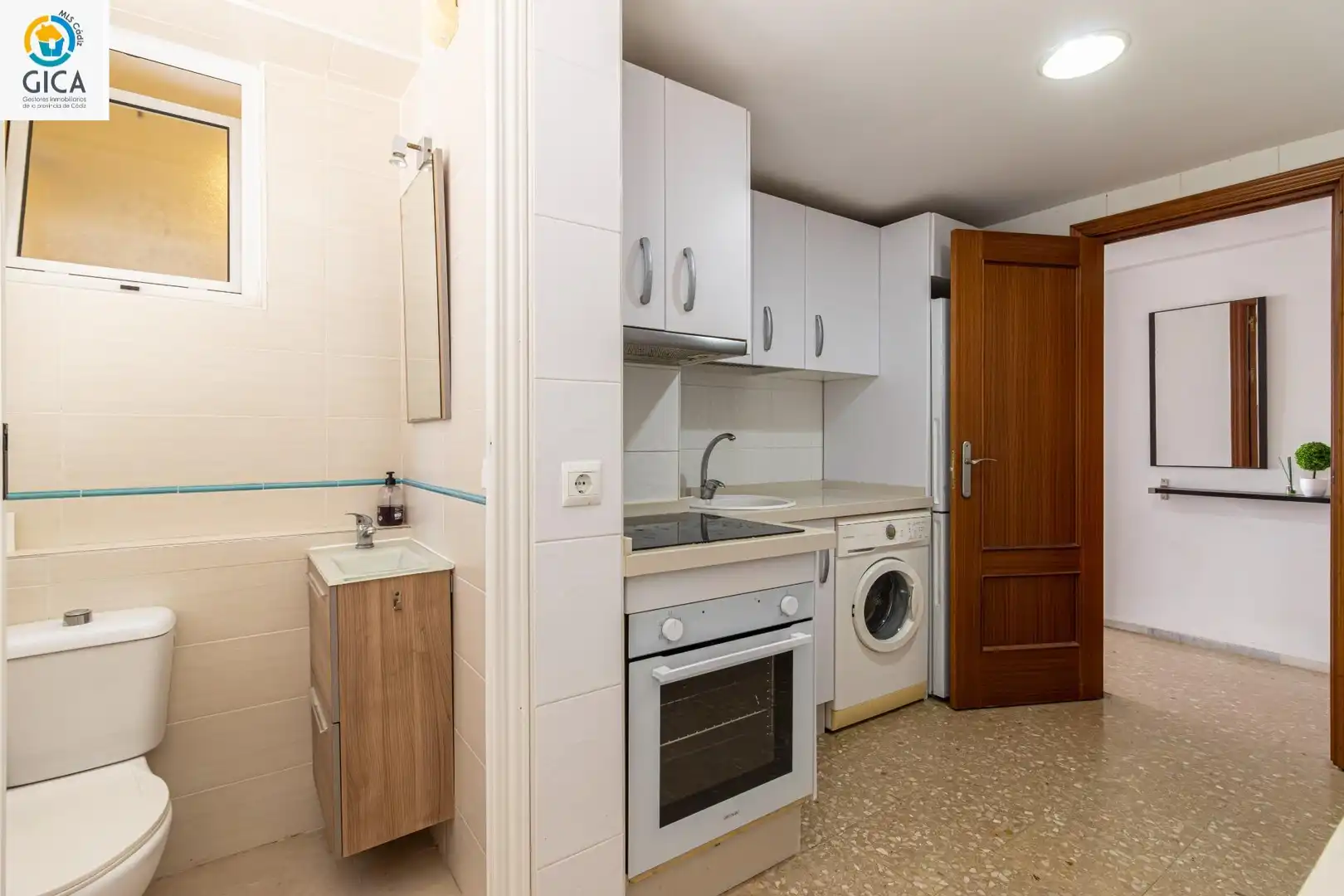 Kitchen of Flat for sale in Jerez de la Frontera  with Air Conditioner, Furnished and Community pool
