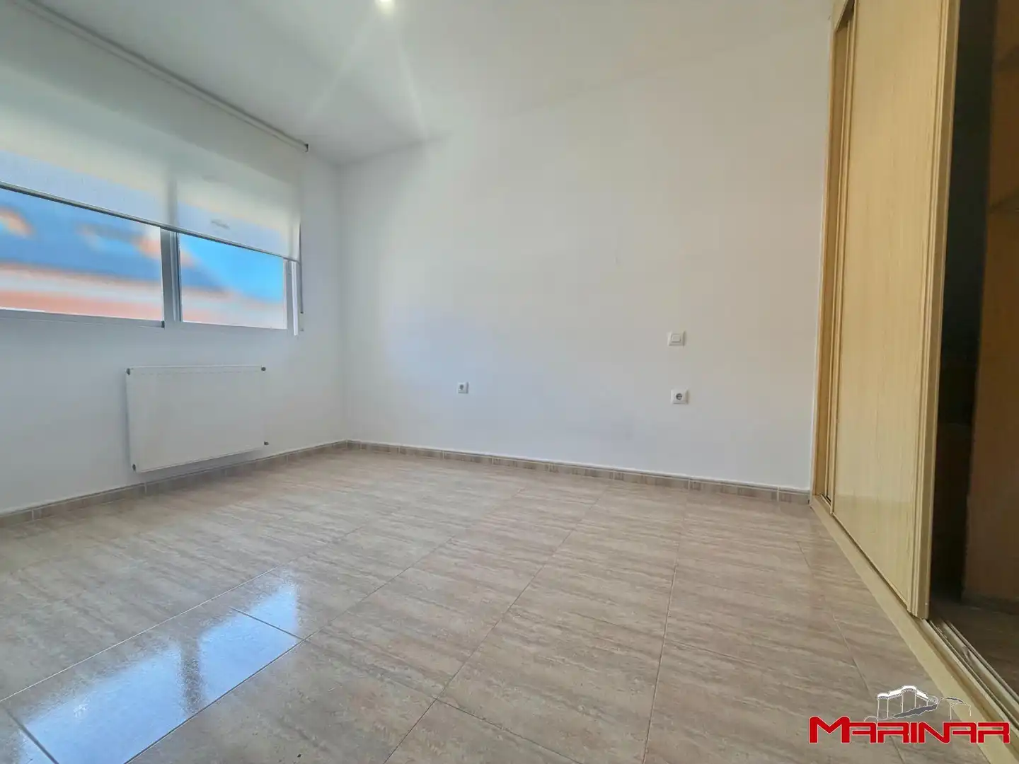 Dormitori de Casa adosada en venda en Seseña amb Calefacció, Jardí privat i Alarma