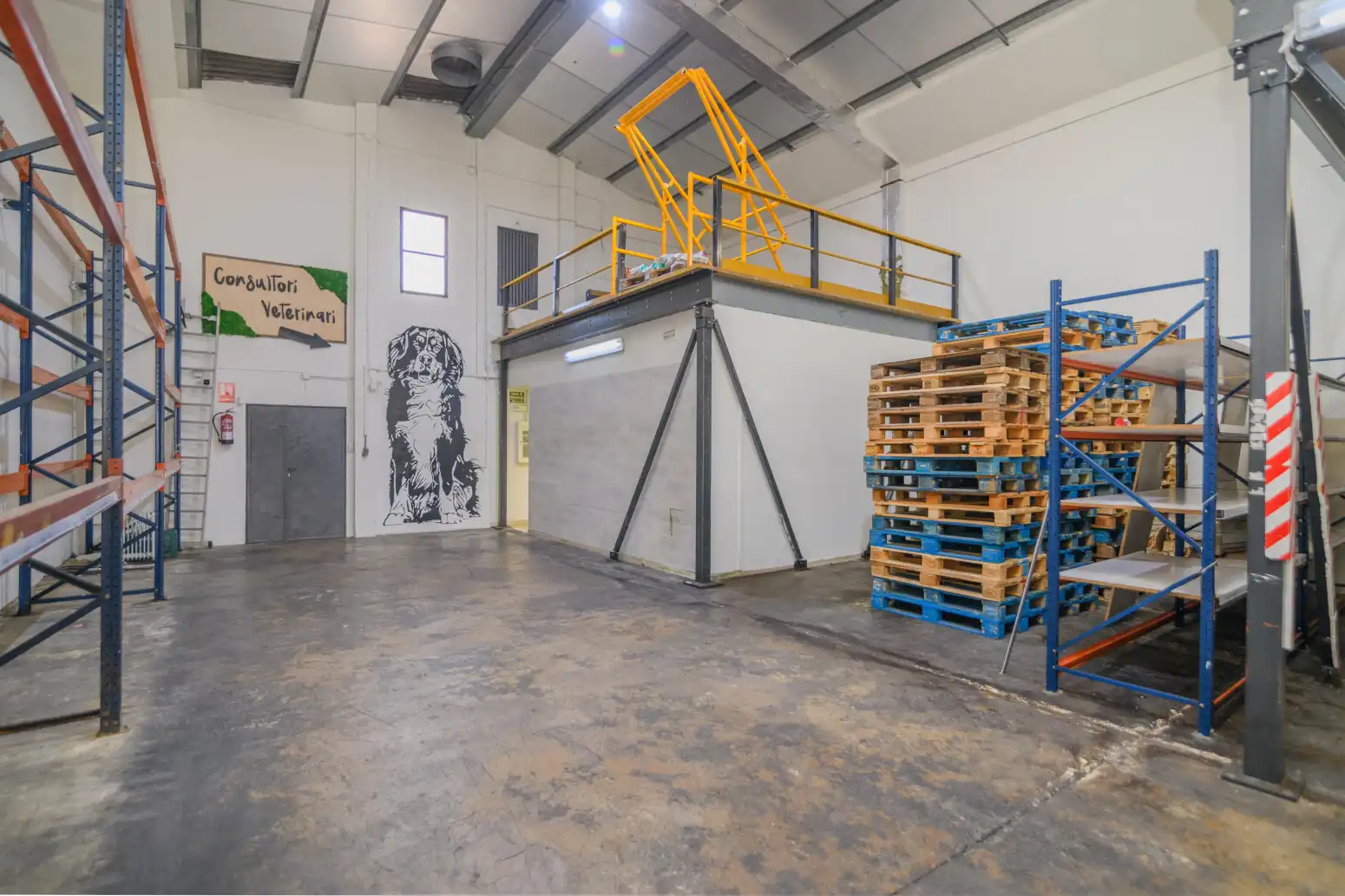 Fabrikhallen zur Miete in Viladecans