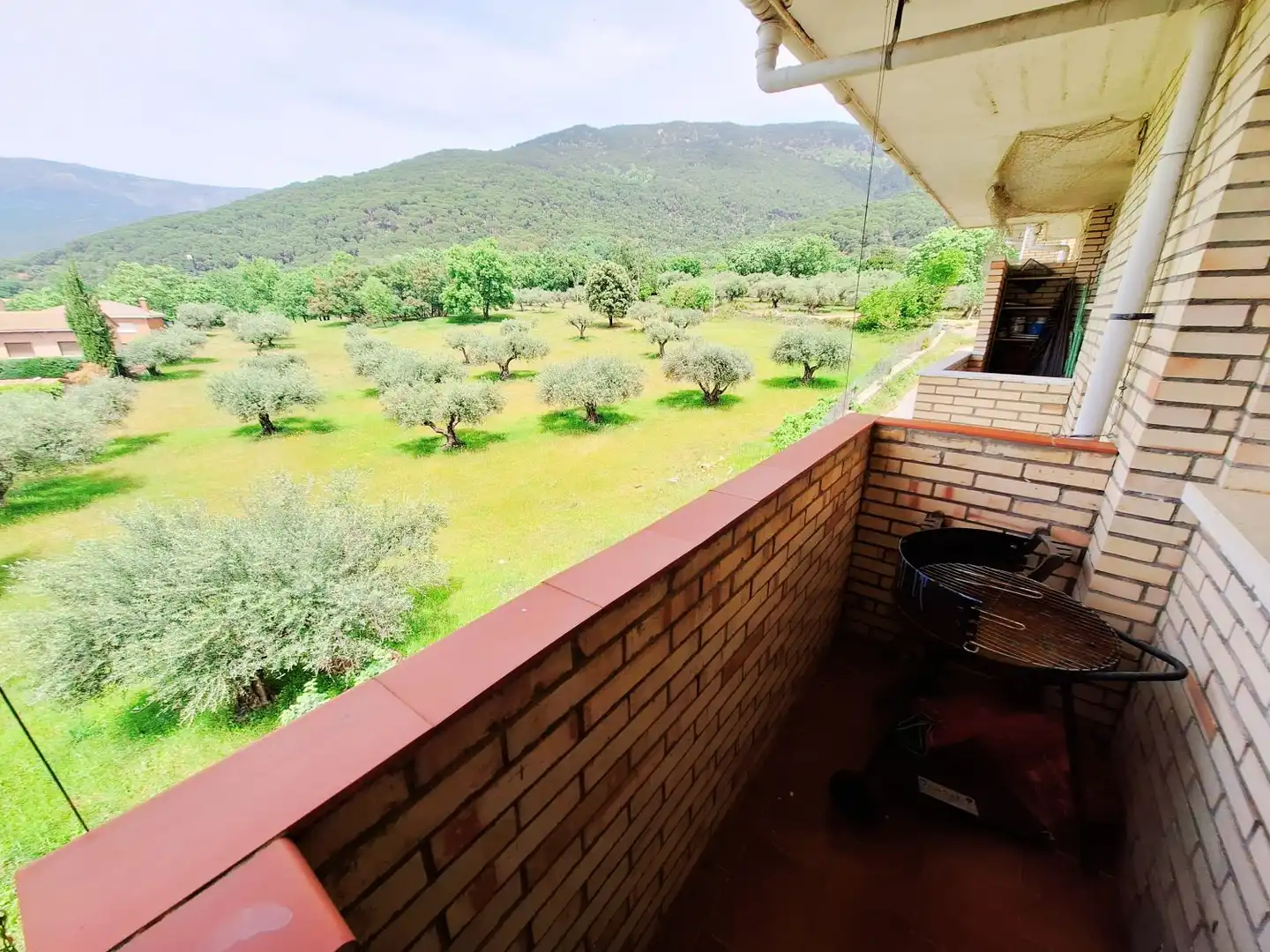 Terraza de Piso en venta en La Adrada  con Calefacción, Terraza y Trastero