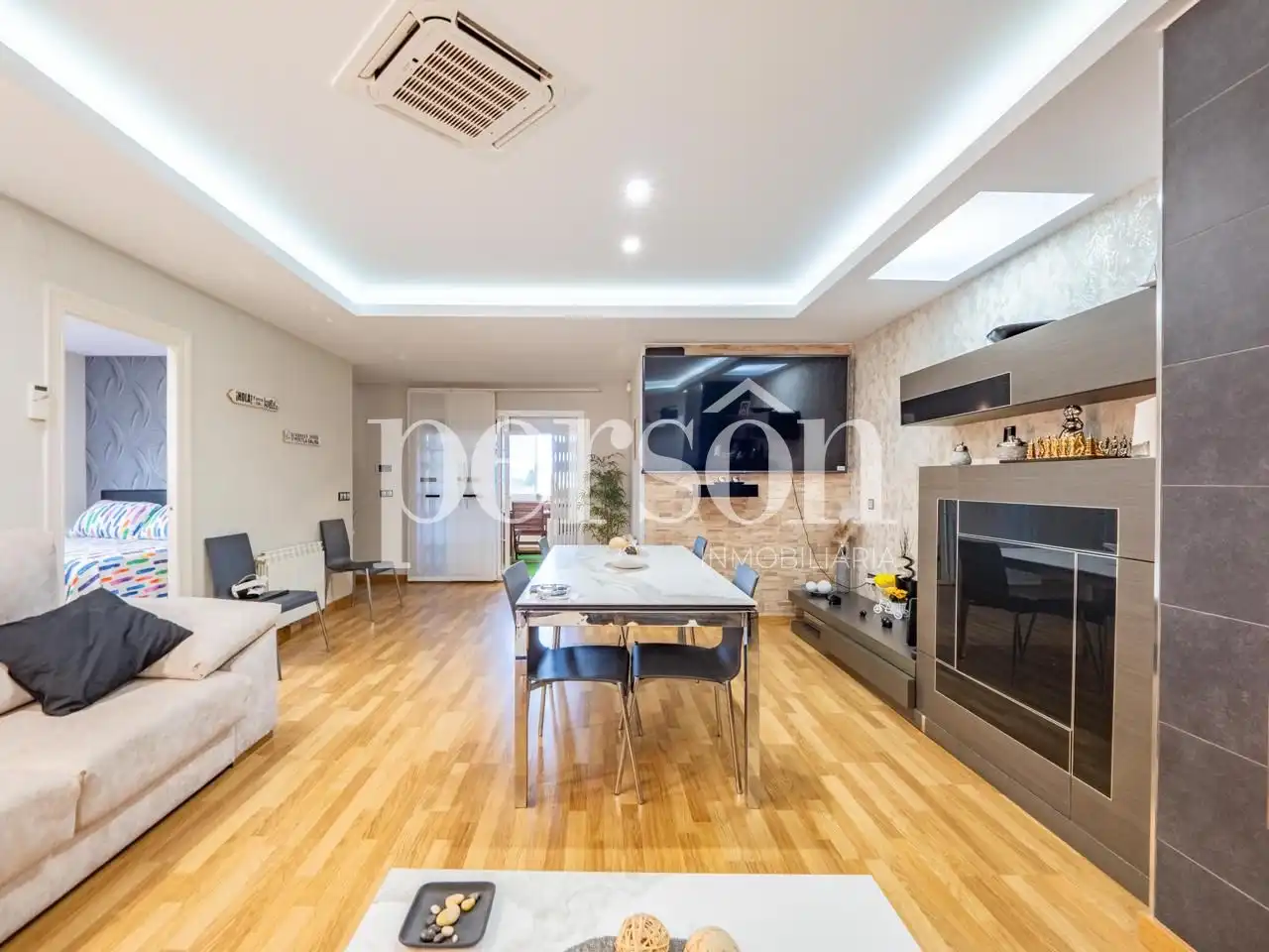 Houses for sale in Torrent  with Air Conditioner, Private garden and Terrace