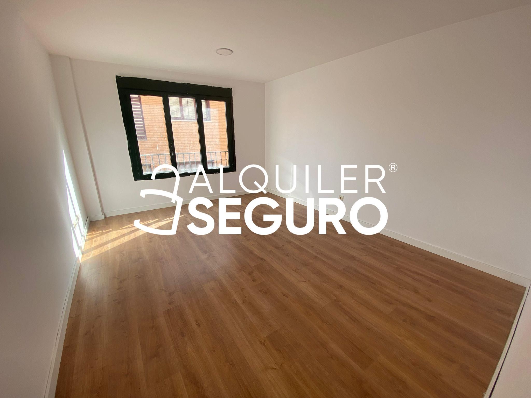 Bedroom of Flat to rent in  Toledo Capital