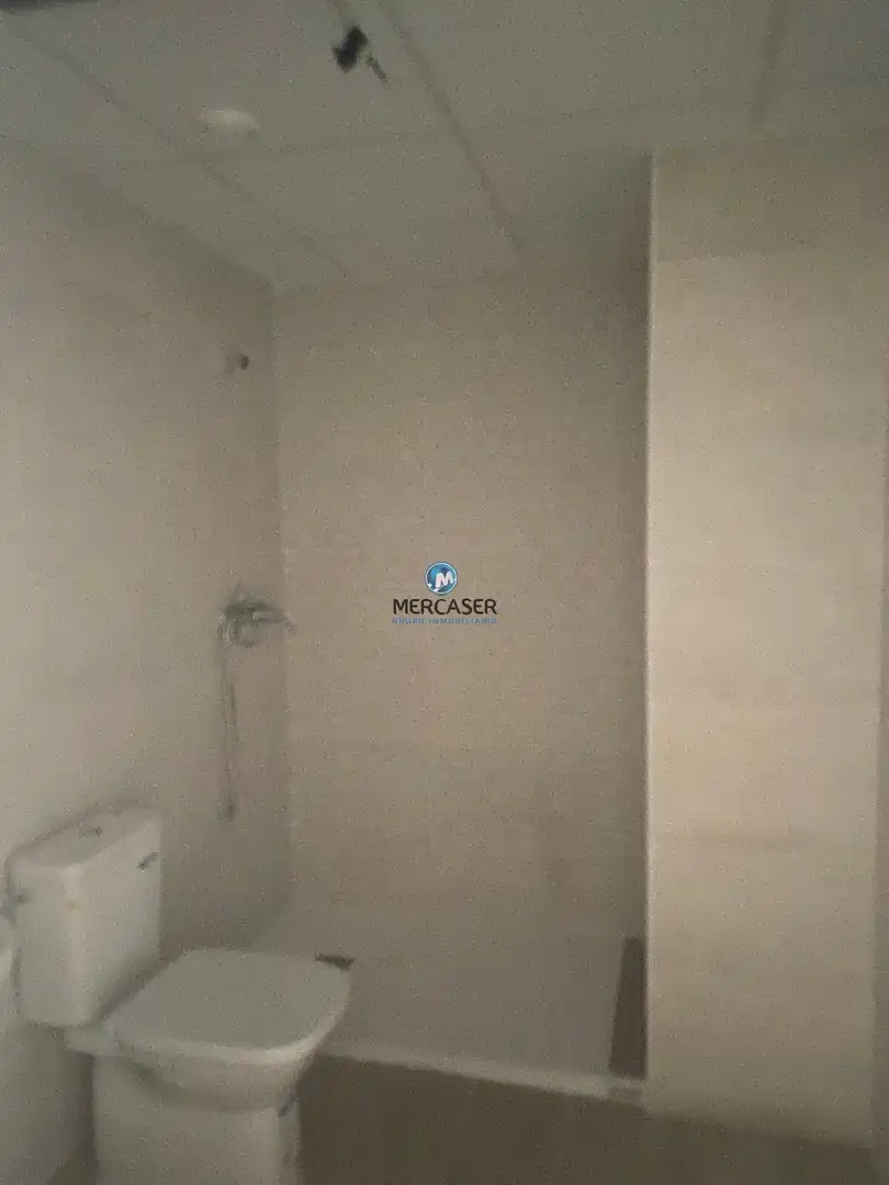 Bathroom of Flat for rent in Meco  with Storage room and Community pool