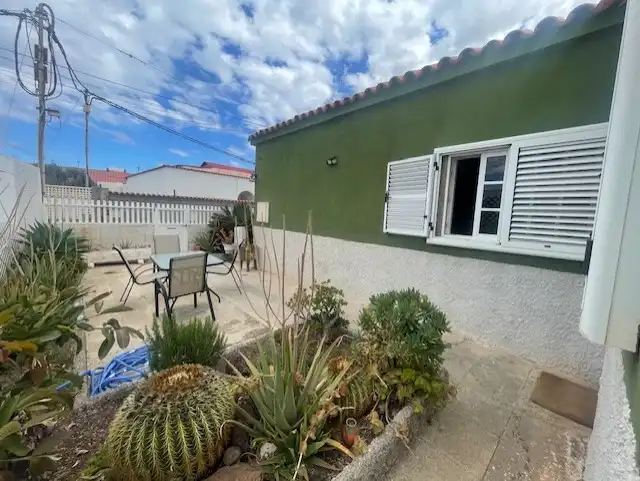 Vista exterior de Casa o xalet en venda en Agüimes amb Terrassa, Forn i Rentadora