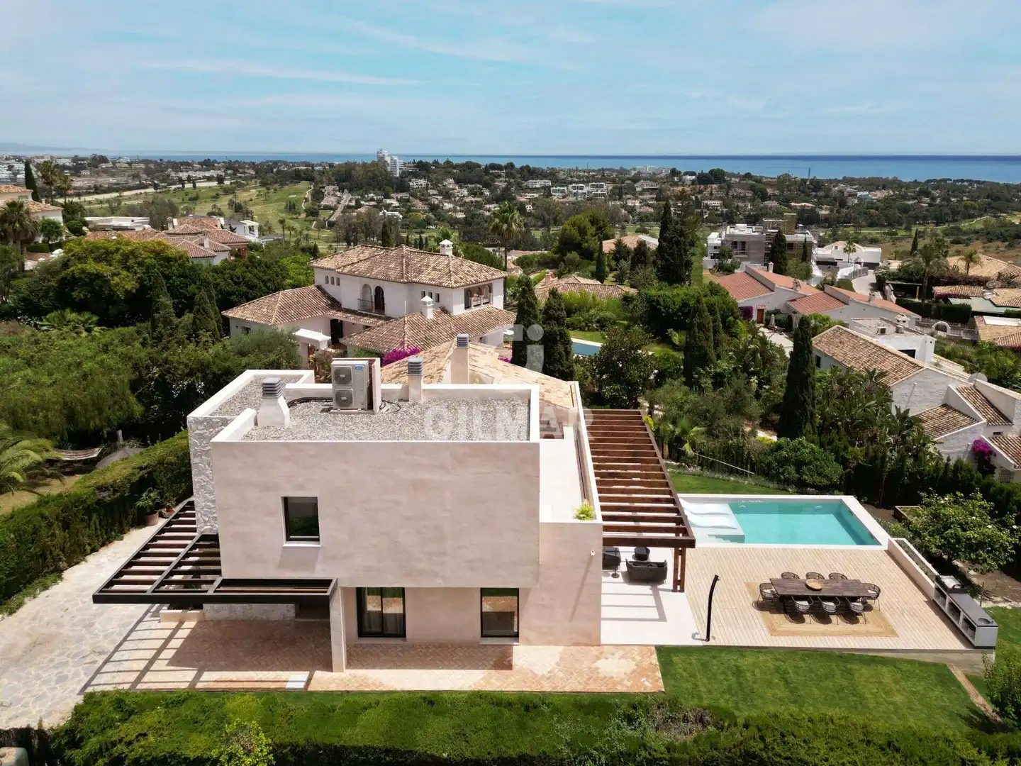 Exterior view of Houses for sale in Benahavís  with Heating, Private garden and Swimming Pool