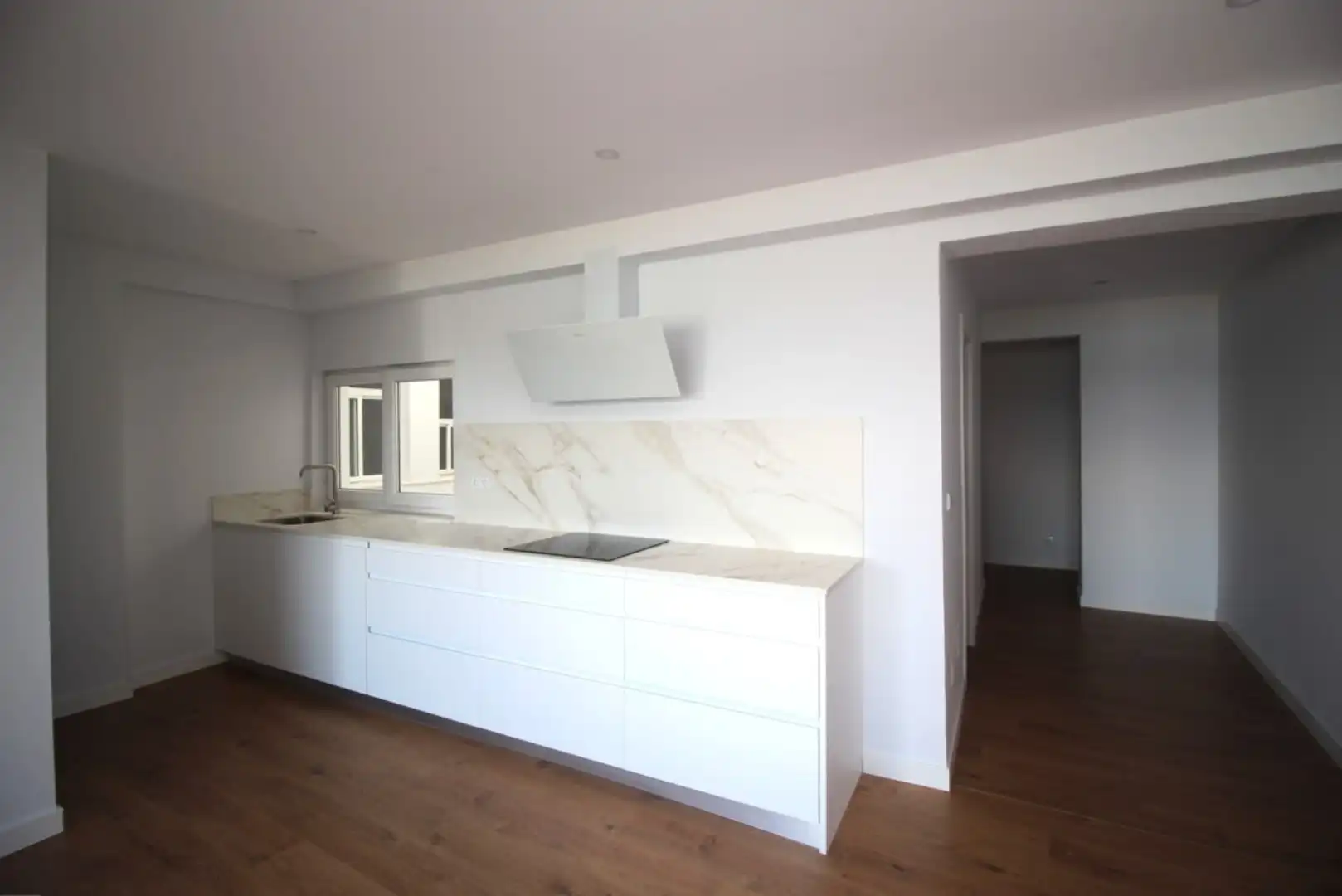 Cocina de Piso de alquiler en Sada (A Coruña) con Calefacción, Terraza y Horno