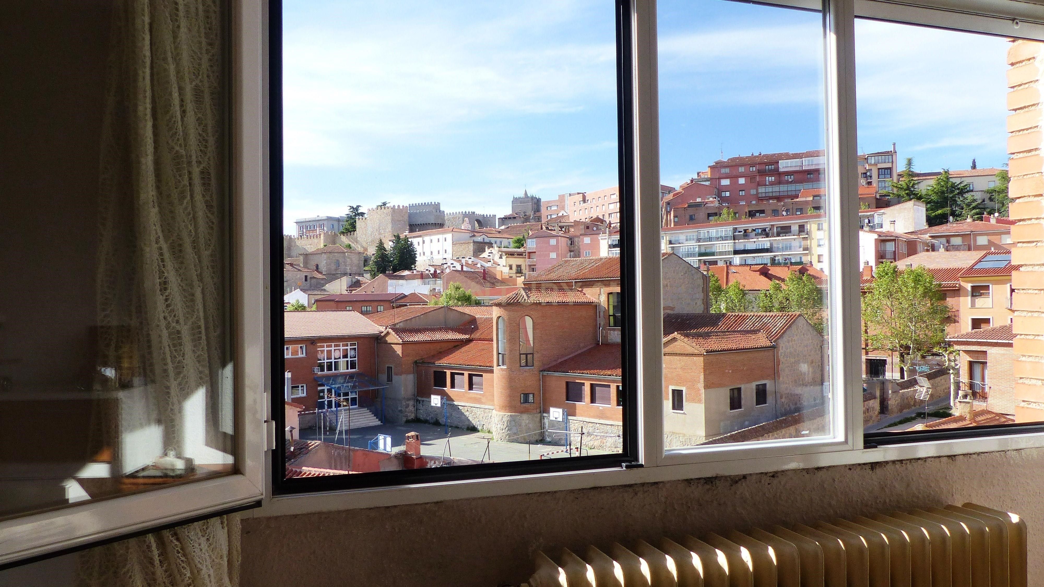 Vista exterior de Pis en venda en Ávila Capital amb Calefacció i Terrassa