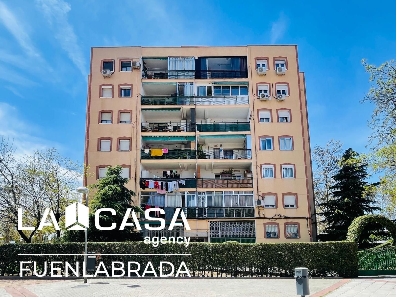 Vista exterior de Pis en venda en Fuenlabrada amb Terrassa