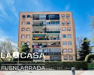Vista exterior de Pis en venda en Fuenlabrada amb Terrassa