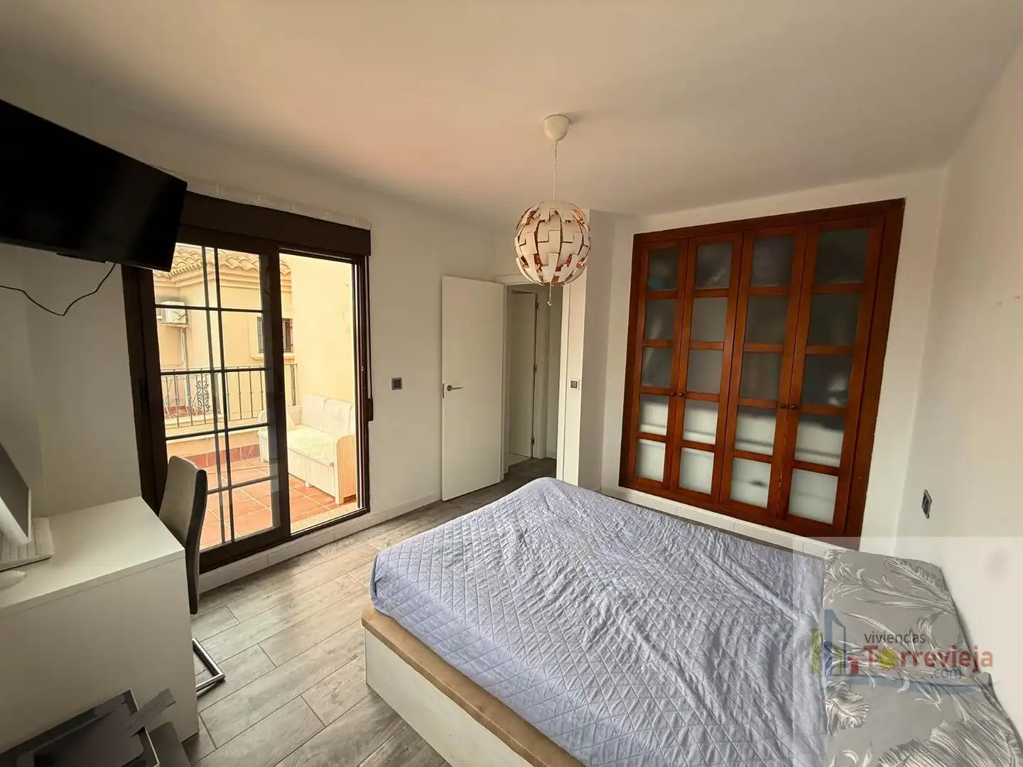 Habitación de Casa o chalet en venta en Torrevieja con Aire acondicionado, Terraza y Trastero
