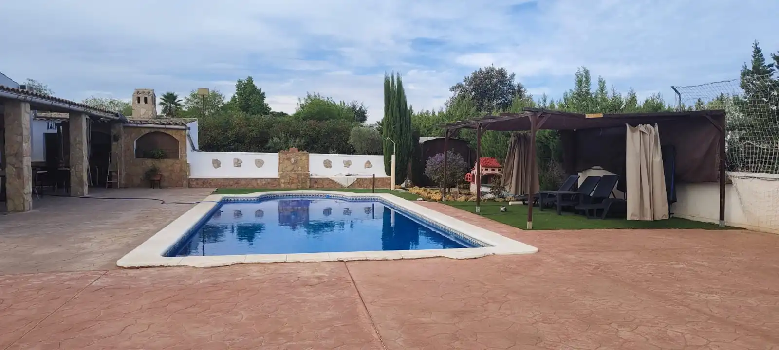 Piscina de Finca rústica en venta en Cañada Rosal, Sevilla