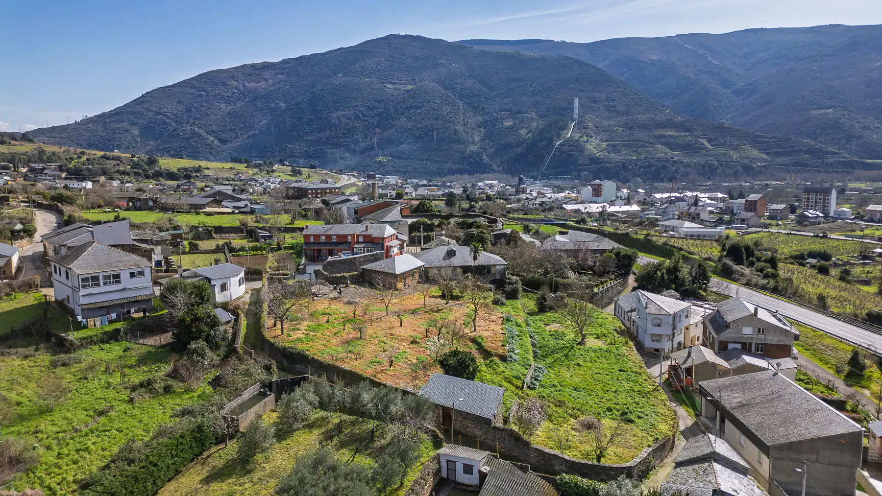 Finca rústica en venta en A Rúa 