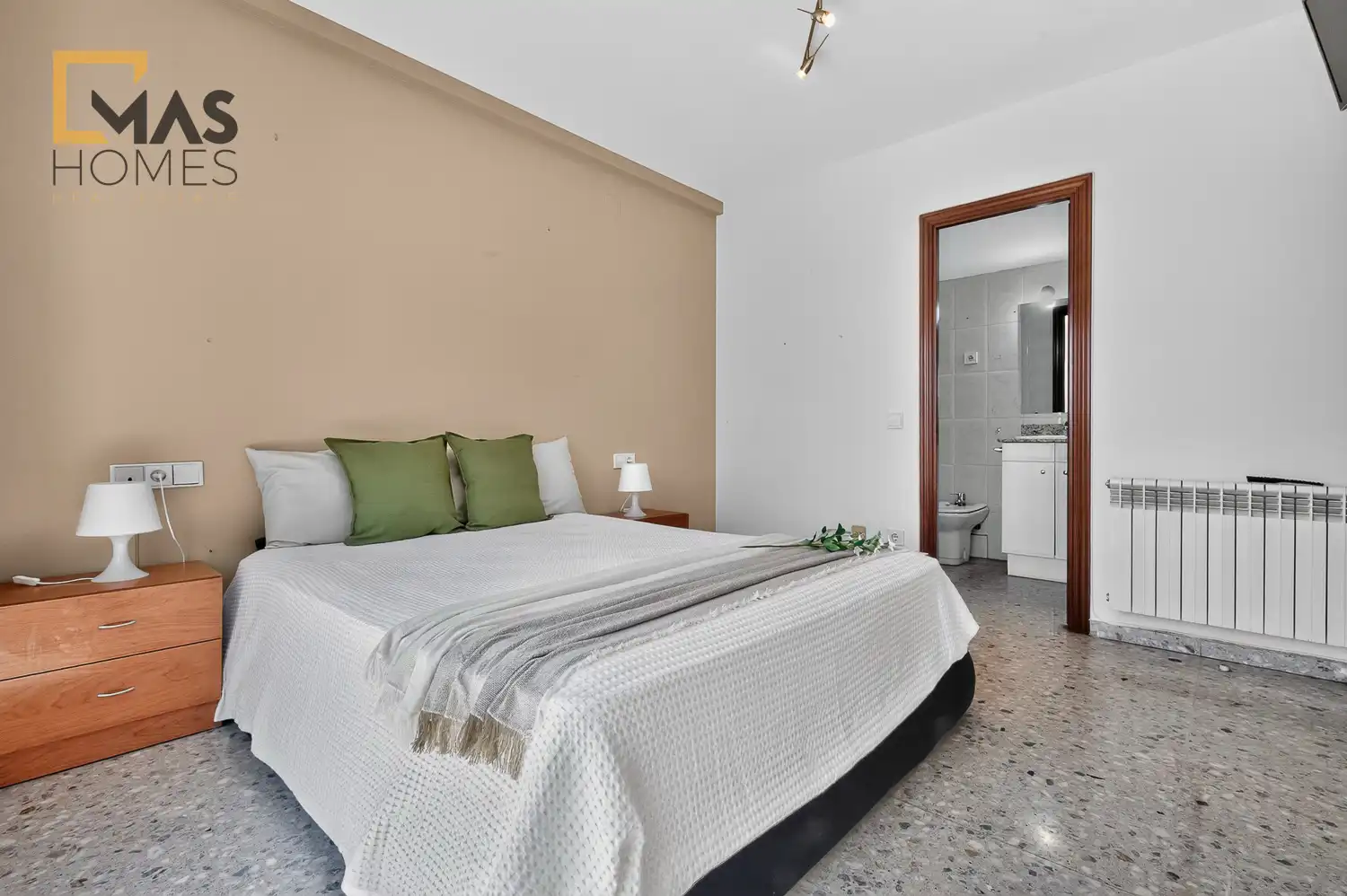 Dormitori de Casa adosada en venda en Martorell amb Aire condicionat, Calefacció i Jardí privat