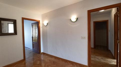 Foto 2 de Dúplex en venta en Calle Monasterio Montes, Zona Alta, Ponferrada