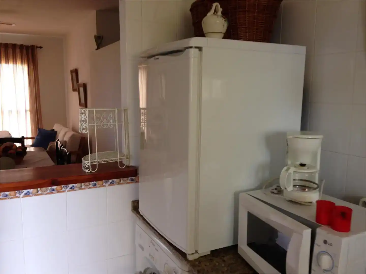 Cuina de Pis en venda en Sanlúcar de Barrameda amb Aire condicionat i Piscina