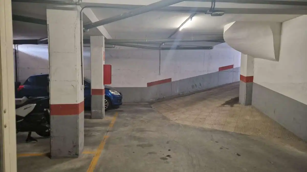 Aparcament de Garatge en venda en Maracena