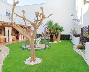 Terrassa de Casa o xalet en venda en Puerto Real amb Aire condicionat, Jardí privat i Parquet