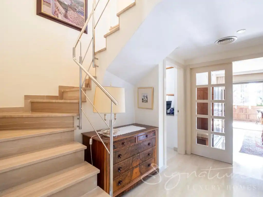 Attic for sale in Sant Cugat del Vallès  with Air Conditioner, Terrace and Swimming Pool