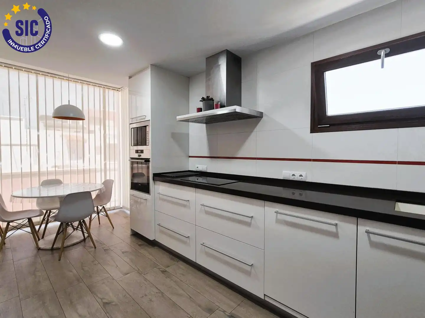 Cocina de Casa o chalet en venta en Les Alqueries / Alquerías del Niño Perdido con Aire acondicionado, Calefacción y Terraza
