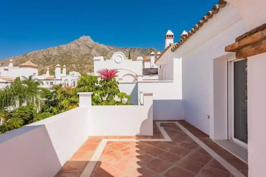 Vista exterior de Apartament de lloguer en Marbella amb Aire condicionat, Calefacció i Parquet