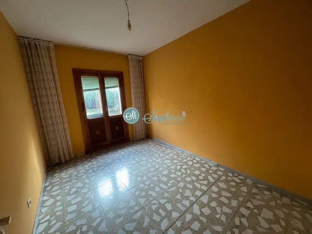 Bedroom of Houses for sale in Segovia  with Heating and Terrace