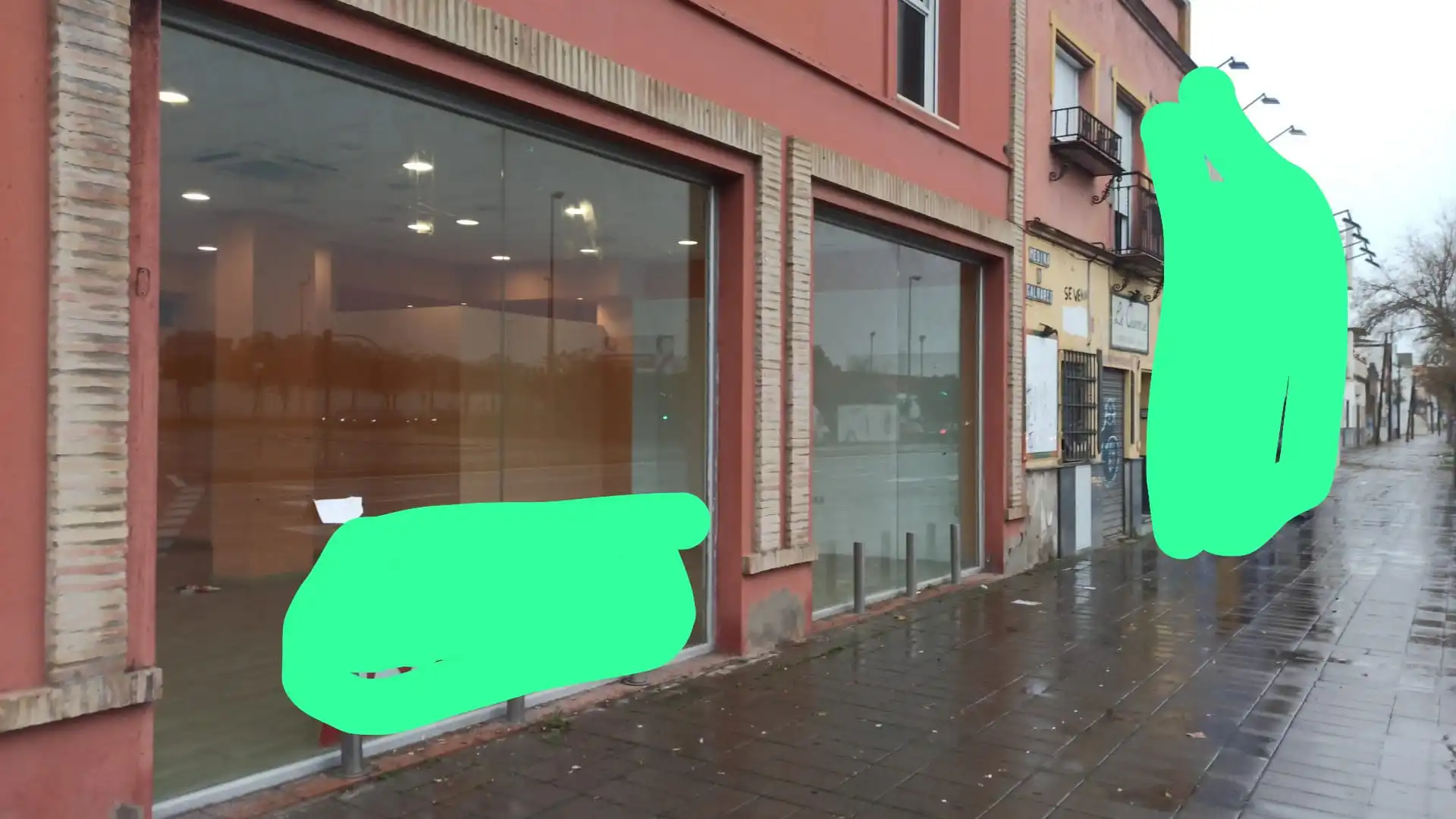 Local de alquiler en Sevilla con Aire acondicionado, Parquet y Alarma